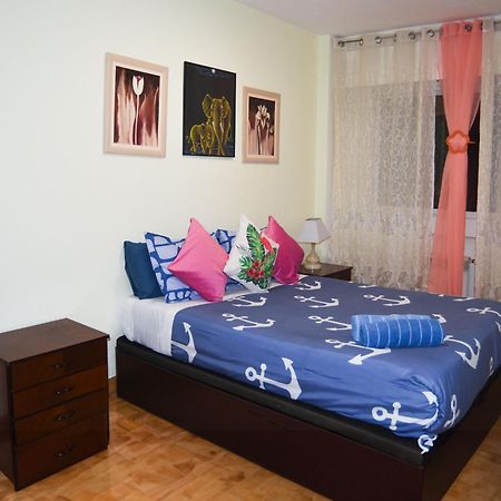 Appartamento Aparment Legazpi Madrid Esterno foto