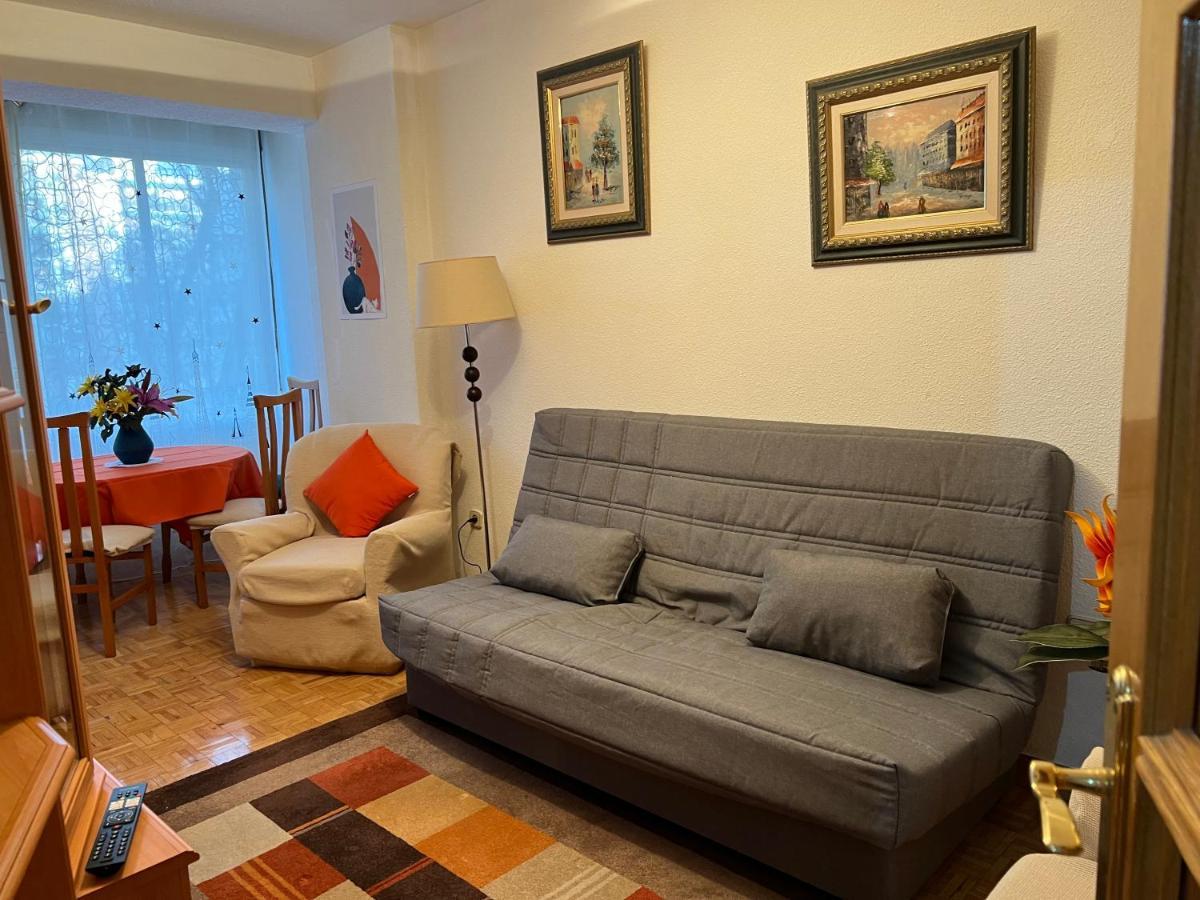 Appartamento Aparment Legazpi Madrid Esterno foto