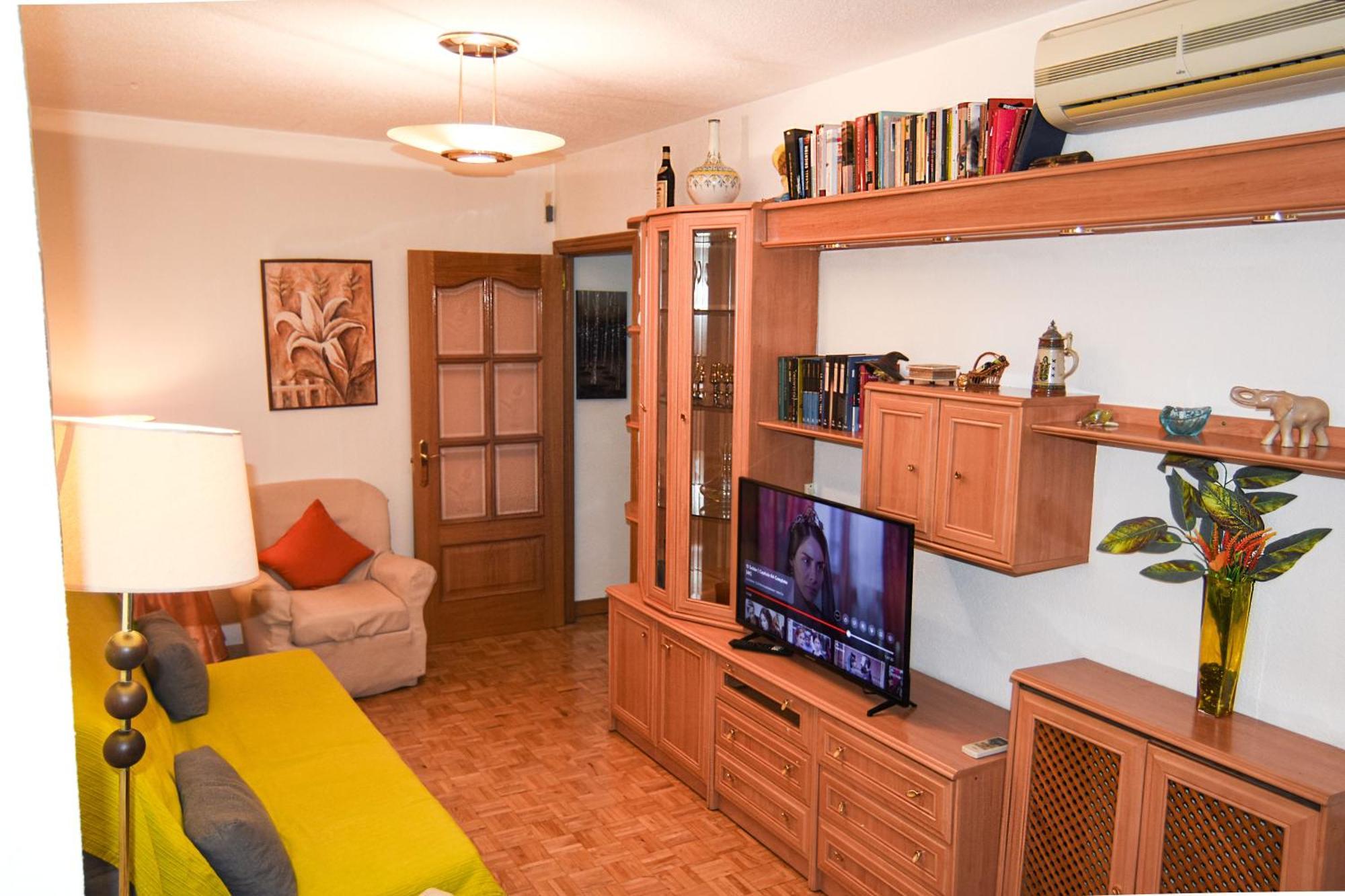 Appartamento Aparment Legazpi Madrid Esterno foto
